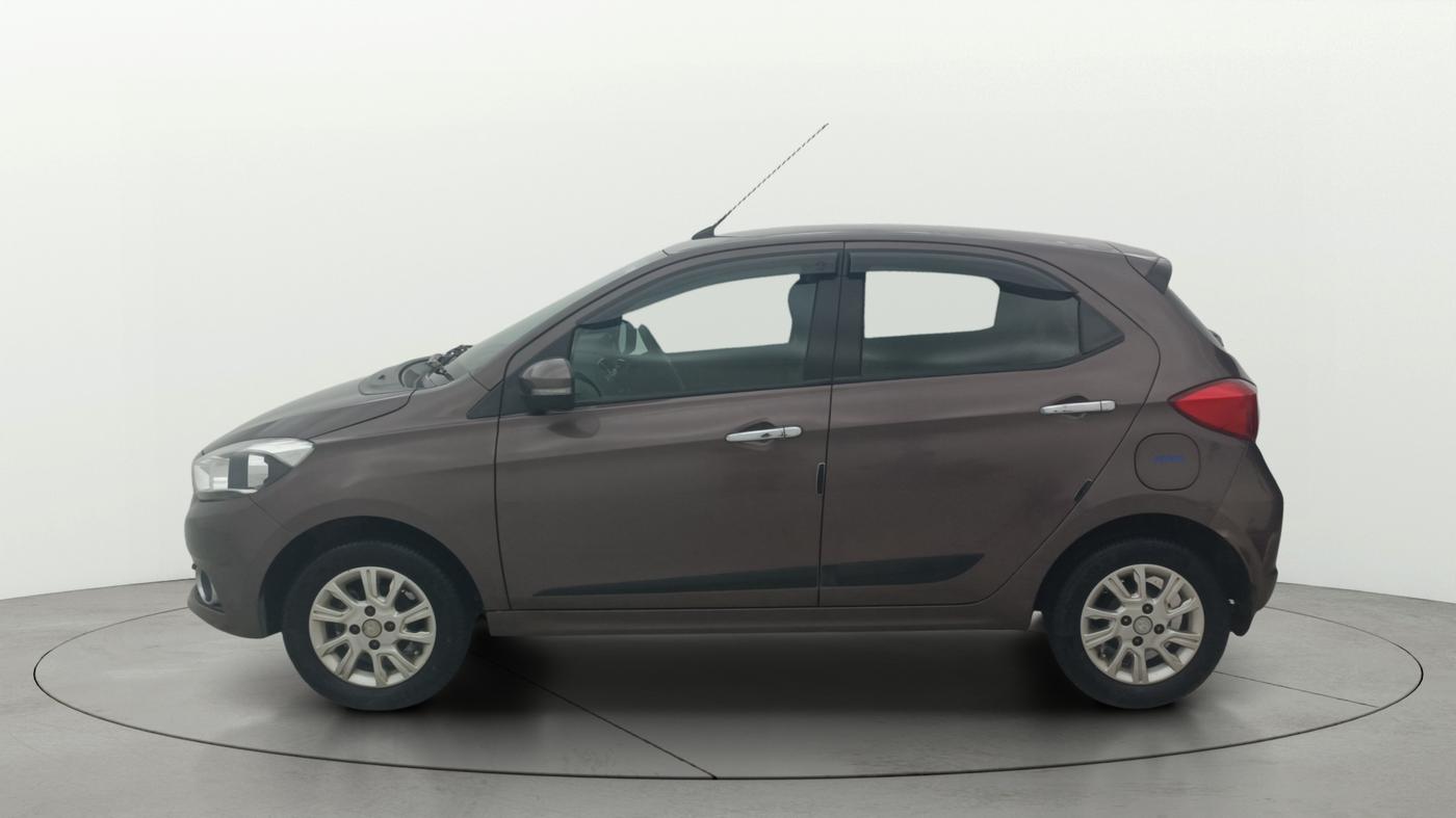 2017 Tata Tiago XZA PETROL, Petrol, Automatic, 39,600 km, Left Side