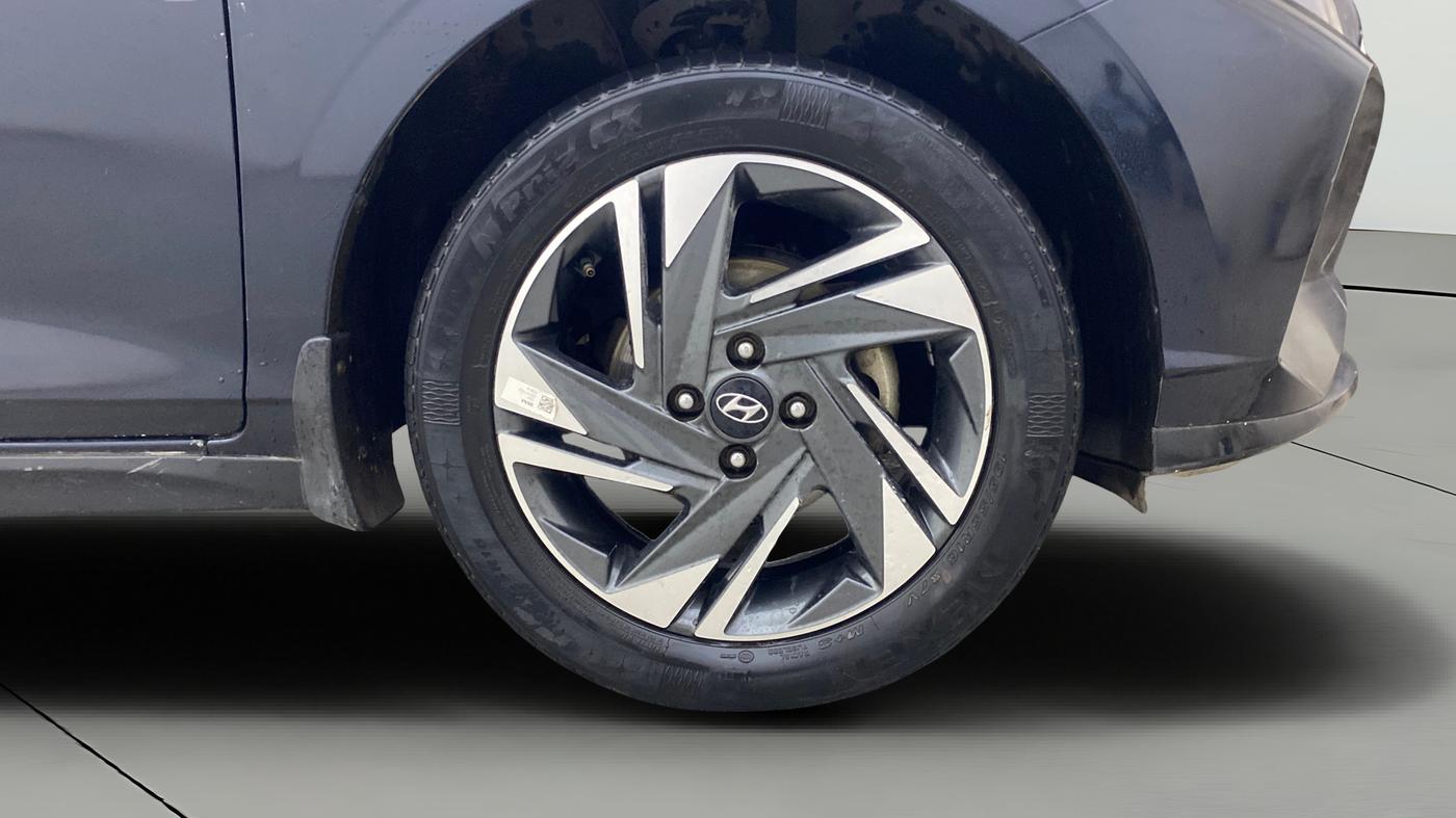 2020 Hyundai NEW I20 ASTA (O) 1.0 TURBO GDI DCT, Petrol, Automatic, 41,392 km, Right Front Wheel