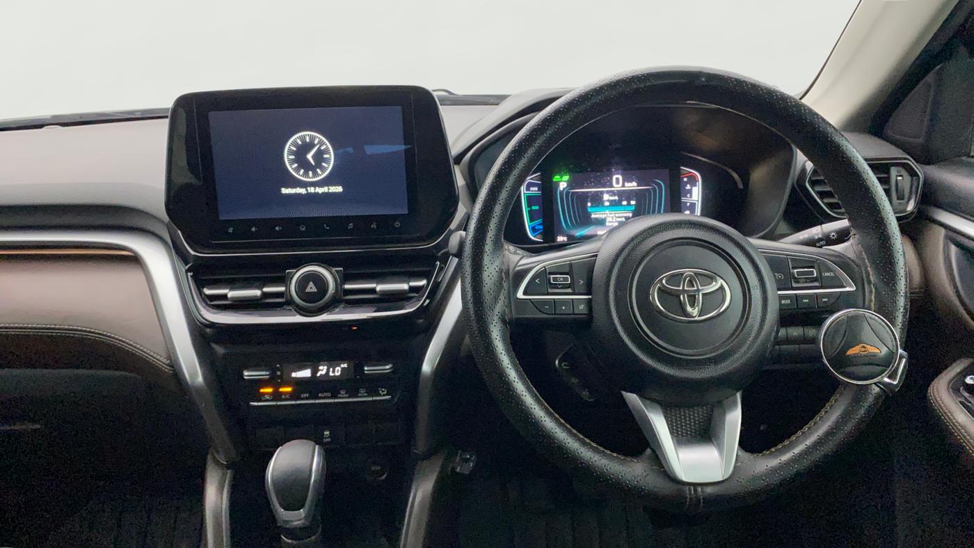 2023 Toyota URBAN CRUISER HYRYDER G HYBRID, Hybrid, Automatic, 55,187 km, Steering Wheel Close Up