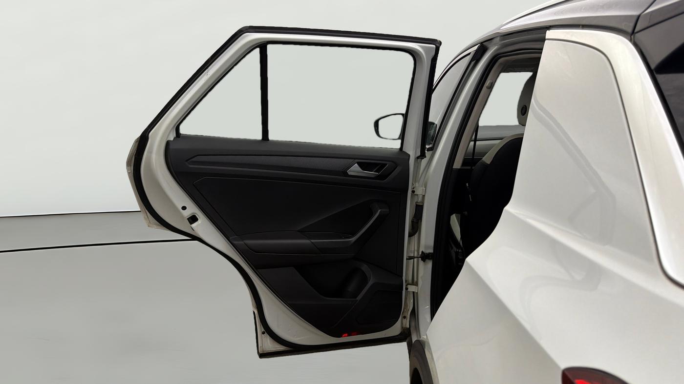 2021 Volkswagen T-ROC 1.5 TSI AT, Petrol, Automatic, 67,344 km, LHS Rear Door