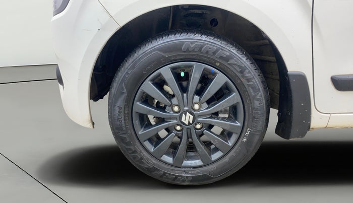 2022 Maruti New Wagon-R ZXI PLUS 1.2 AMT, Petrol, Automatic, 31,226 km, Left Front Wheel