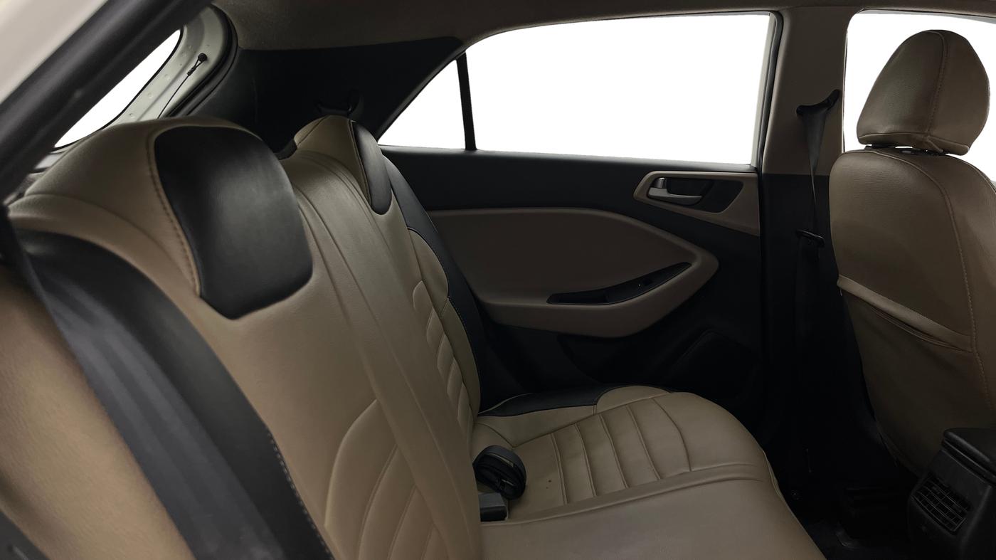 2018 Hyundai Elite i20 ASTA 1.2  CVT, Petrol, Automatic, 55,079 km, Right Side Rear Door Cabin