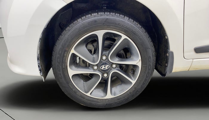 2018 Hyundai Grand i10 SPORTZ (O) AT 1.2 KAPPA VTVT, Petrol, Automatic, 20,824 km, Left Front Wheel