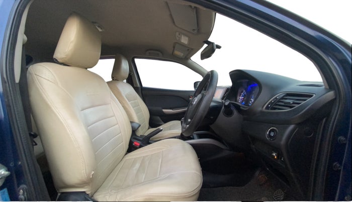 2021 Maruti Baleno ZETA PETROL 1.2, CNG, Manual, 96,223 km, Right Side Front Door Cabin