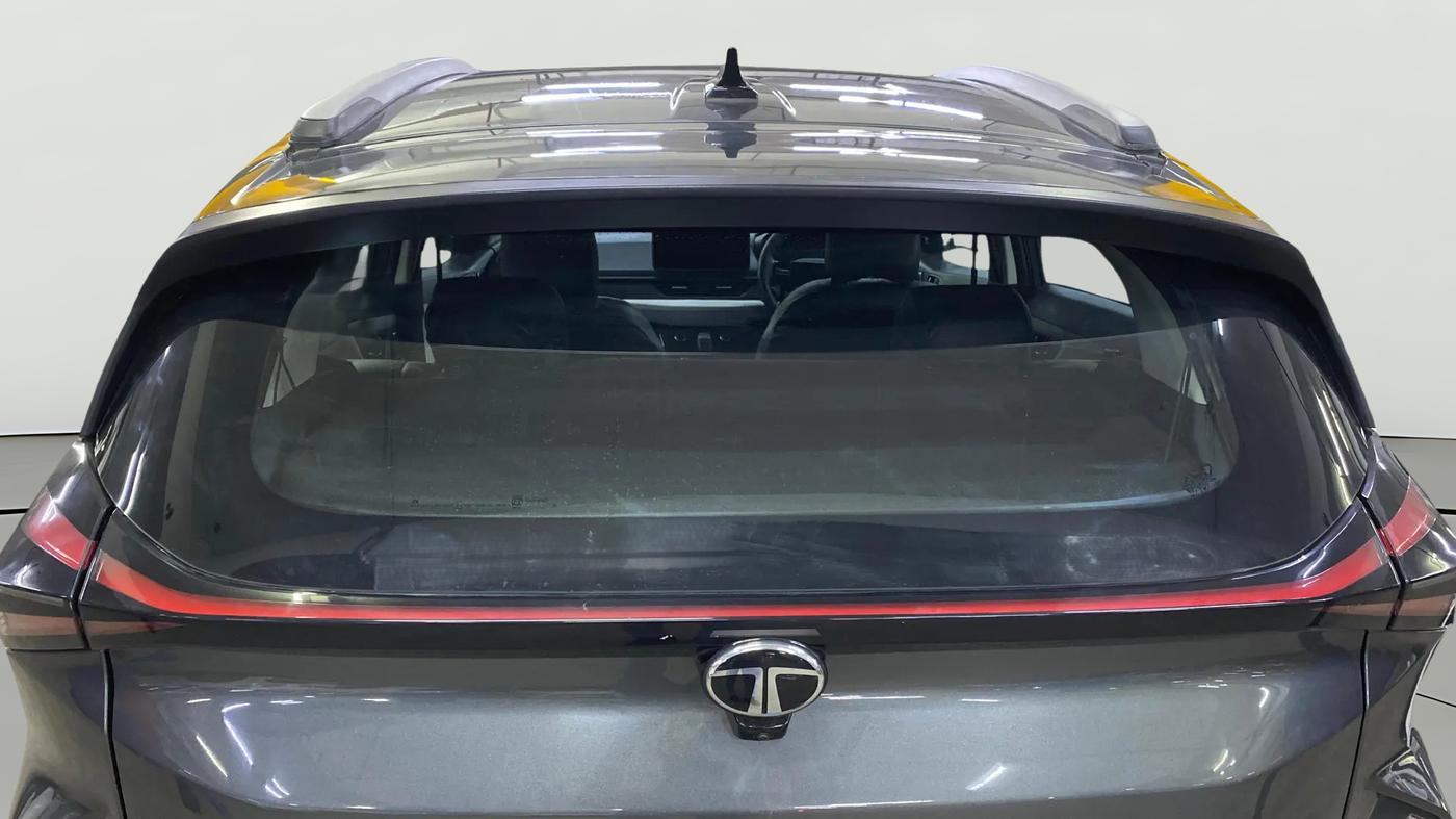 2025 Tata NEXON Pure Plus 1.2 iCNG 6MT, CNG, Manual, 12,630 km, Rear Windshield