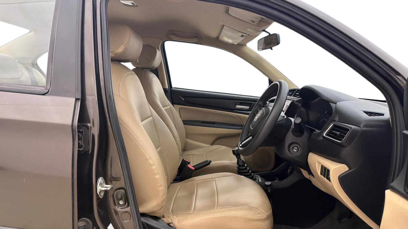 2021 Honda Amaze 1.2L I-VTEC S, Petrol, Manual, 29,890 km, Right Side Front Door Cabin