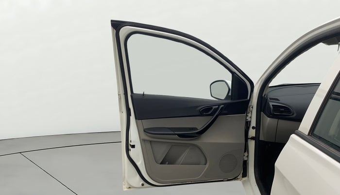 2019 Tata Tiago XZ PETROL, Petrol, Manual, 44,521 km, LHS Front Door