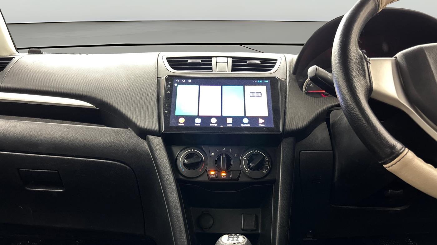 2017 Maruti Swift VXI, Petrol, Manual, 34,892 km, Air Conditioner