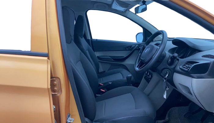 2018 Tata Tiago XM PETROL, Petrol, Manual, 38,194 km, Right Side Front Door Cabin