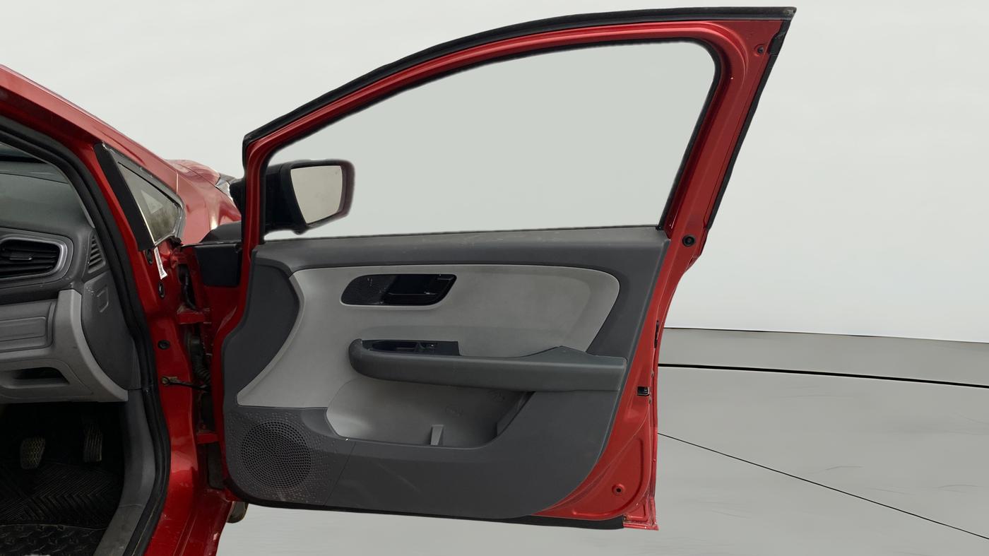 2021 Tata ALTROZ XE PETROL, Petrol, Manual, 16,431 km, RHS Front Door