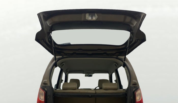 2017 Maruti Wagon R 1.0 VXI, Petrol, Manual, 66,046 km, Boot Door Open