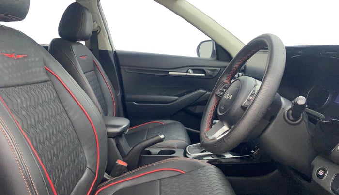 2021 KIA SELTOS HTK PLUS AT 1.5 DIESEL, Diesel, Automatic, 63,013 km, Right Side Front Door Cabin