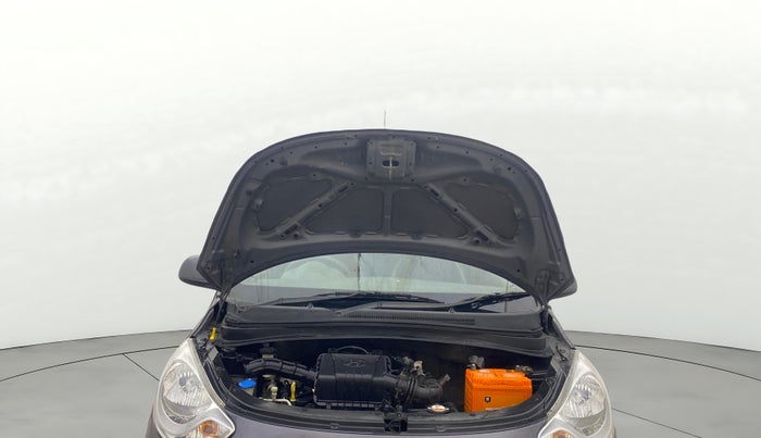 2014 Hyundai i10 SPORTZ 1.1, Petrol, Manual, 31,204 km, Open Bonet