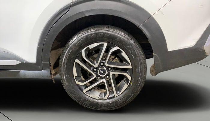 2022 KIA CARENS LUXURY 1.5 DIESEL 7 STR, Diesel, Manual, 59,624 km, Left Rear Wheel