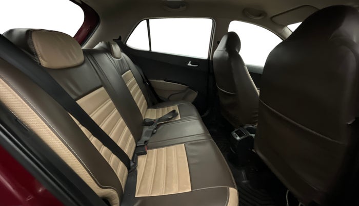 2015 Hyundai Grand i10 SPORTZ 1.2 KAPPA VTVT, Petrol, Manual, 50,396 km, Right Side Rear Door Cabin