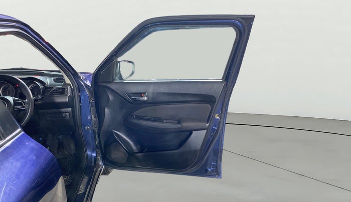 2018 Maruti Swift VXI AMT, Petrol, Automatic, 59,999 km, RHS Front Door