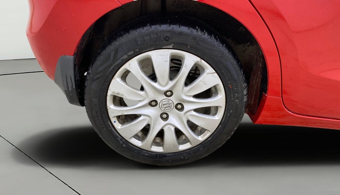 2016 Maruti Baleno ZETA PETROL 1.2, Petrol, Manual, 88,840 km, Right Rear Wheel