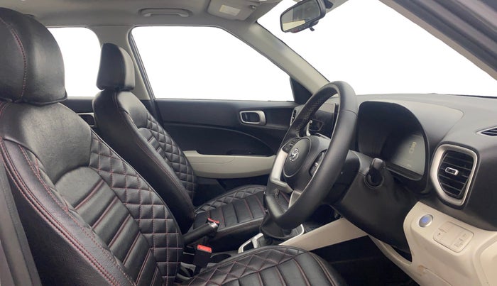 2022 Hyundai VENUE SX 1.2 PETROL, Petrol, Manual, 13,791 km, Right Side Front Door Cabin