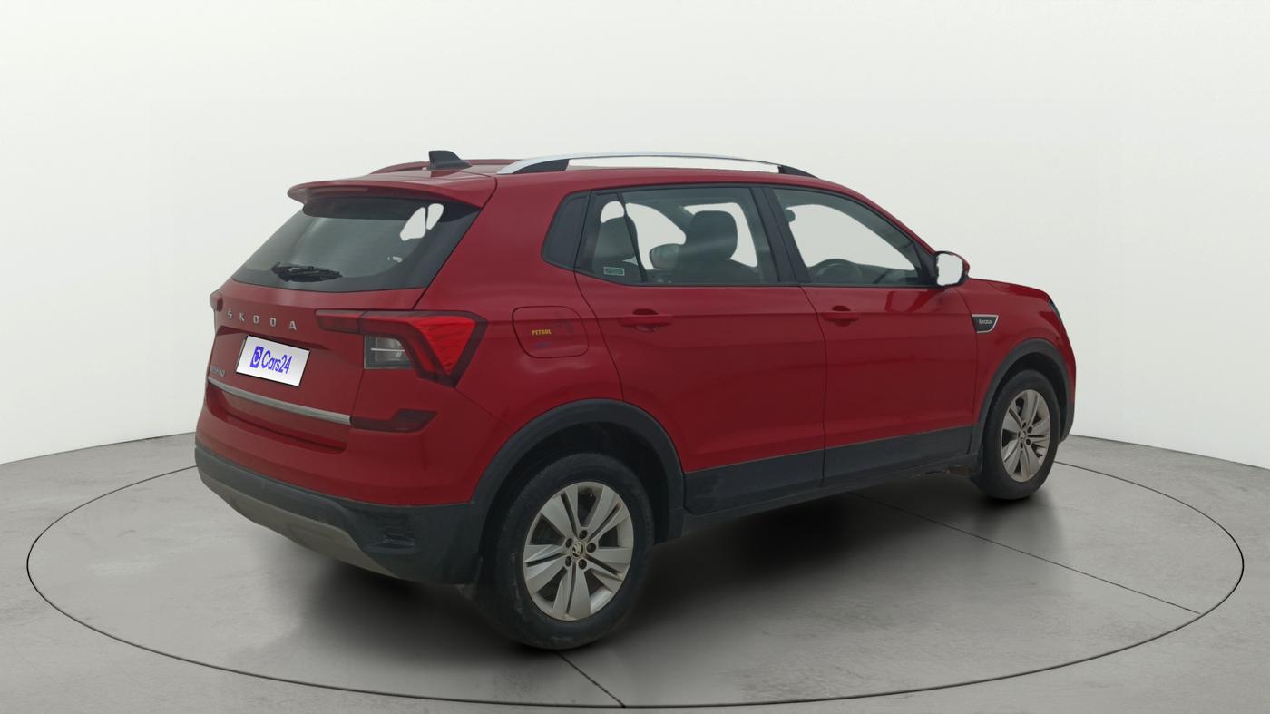 2021 Skoda KUSHAQ AMBITION 1.0L TSI AT, Petrol, Automatic, 70,775 km, Right Back Diagonal