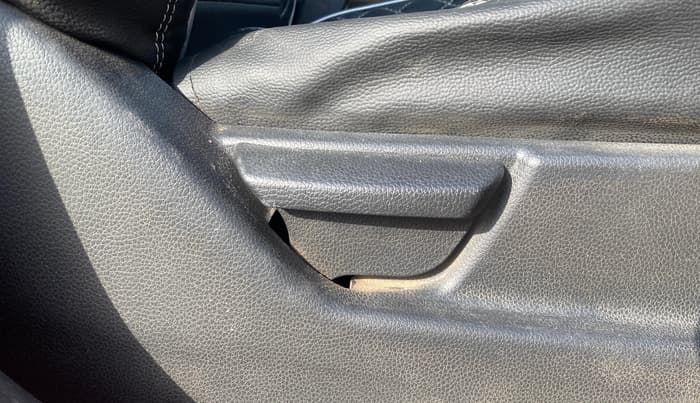 2013 Hyundai Eon ERA +, Petrol, Manual, 81,177 km, Third Seat Row ( optional )