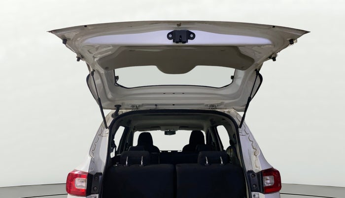 2022 Renault TRIBER RXZ, Petrol, Manual, 14,616 km, Boot Door Open