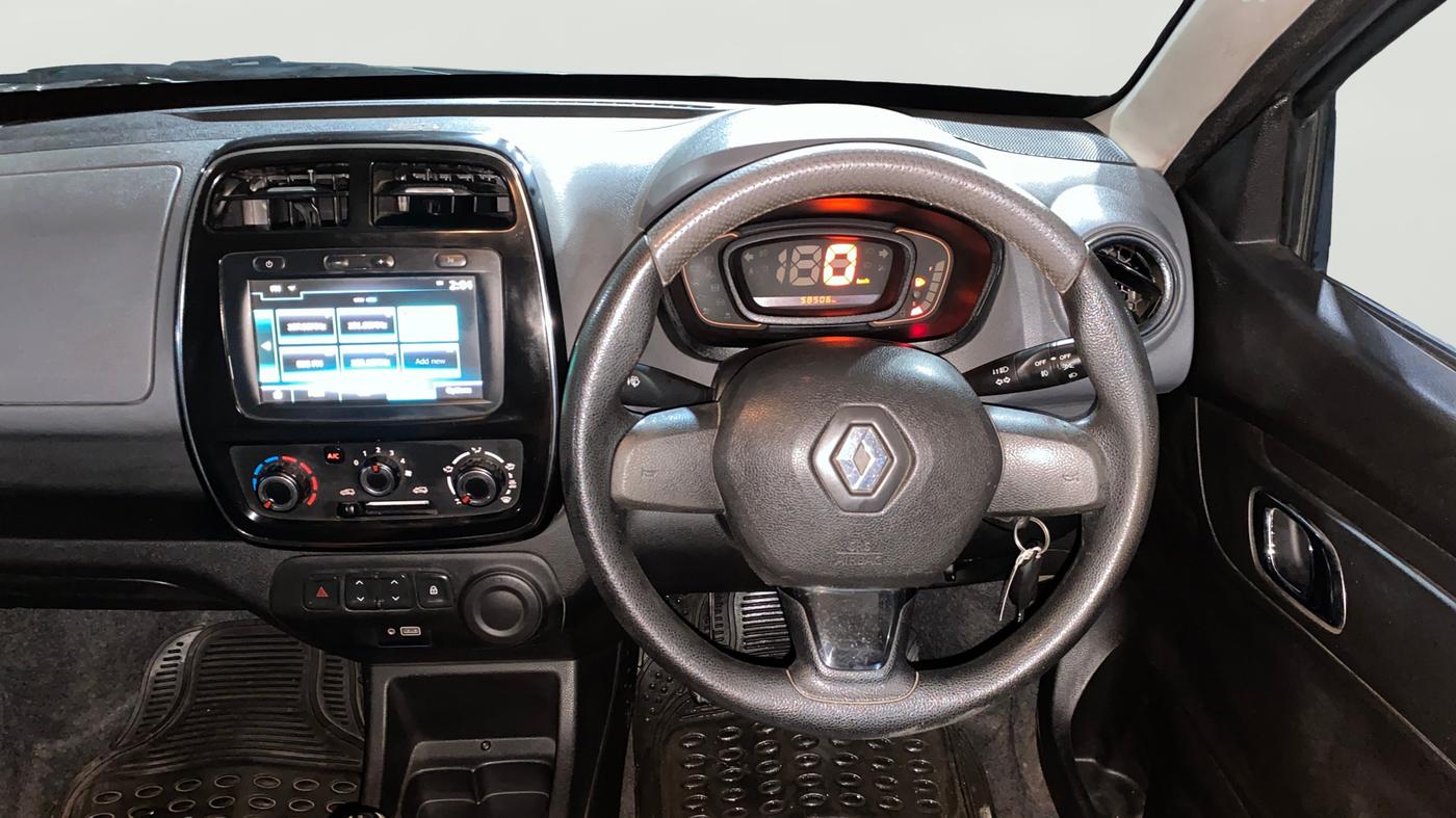 2018 Renault Kwid RXT 0.8 (O), Petrol, Manual, 58,504 km, Steering Wheel Close Up