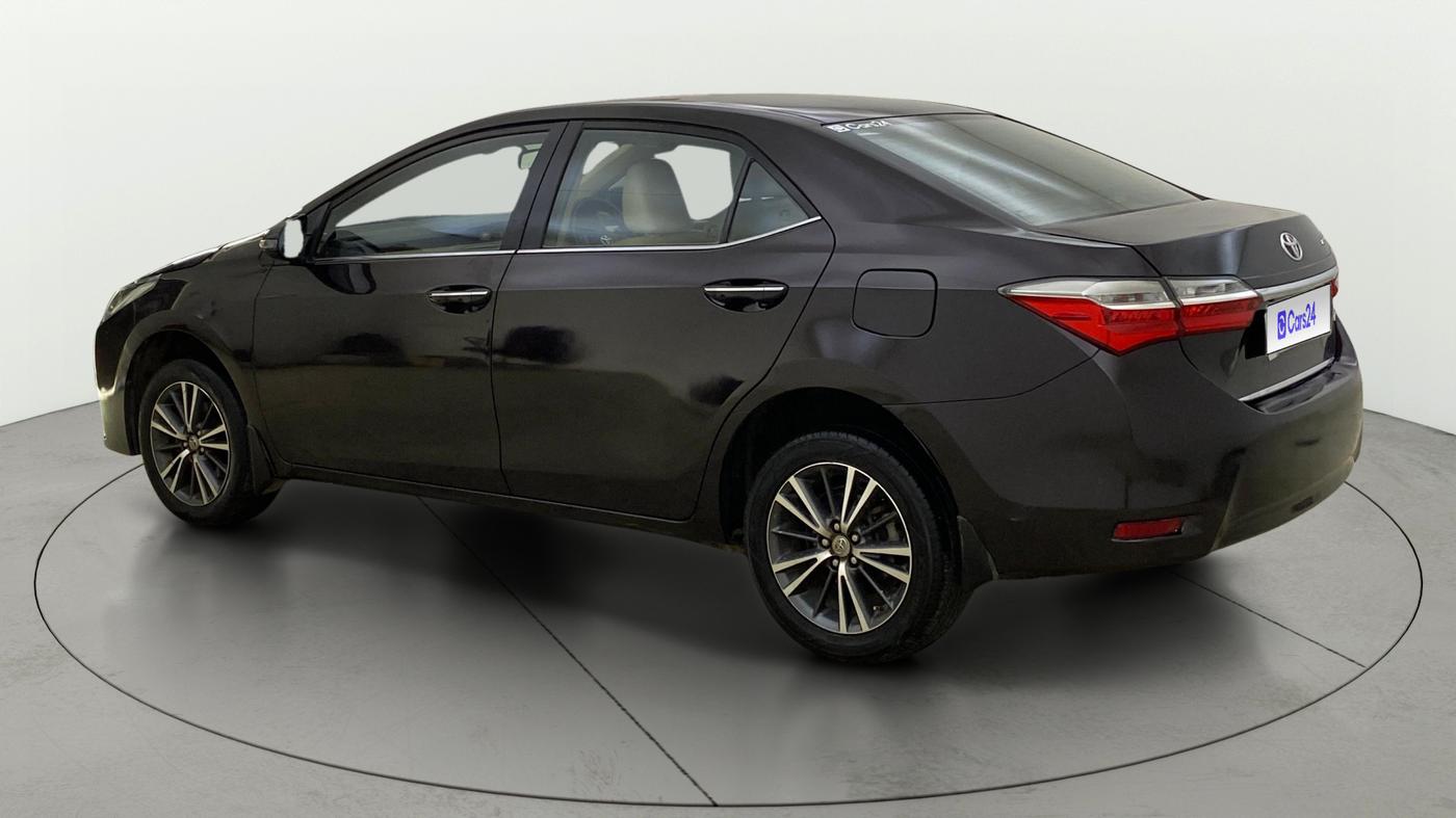2017 Toyota Corolla Altis GL PETROL, Petrol, Manual, 73,814 km, Left Back Diagonal