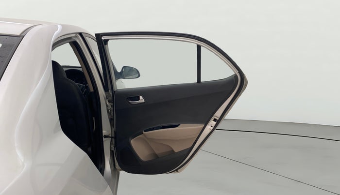 2015 Hyundai Xcent S 1.2, Petrol, Manual, 55,940 km, RHS Rear Door