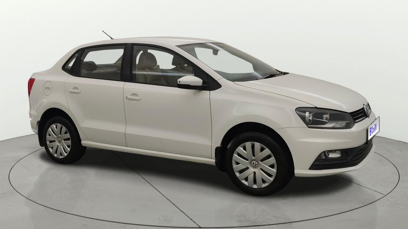 2016 Volkswagen Ameo COMFORTLINE 1.2L, Petrol, Manual, 50,963 km, Right Front Diagonal