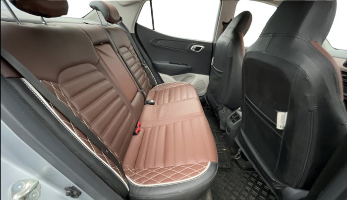 2023 Hyundai AURA SX PLUS 1.2 AMT, Petrol, Automatic, 22,764 km, Right Side Rear Door Cabin