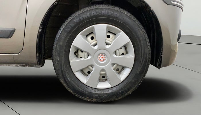 2020 Maruti New Wagon-R LXI 1.0, CNG, Manual, 31,850 km, Right Front Wheel