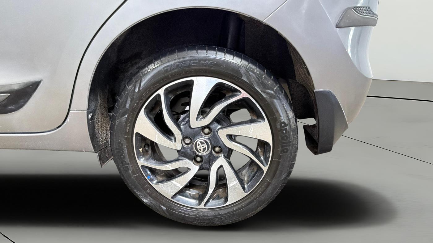 2021 Toyota Glanza V CVT, Petrol, Automatic, 33,834 km, Left Rear Wheel