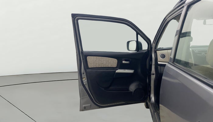 2016 Maruti Wagon R 1.0 VXI AMT, Petrol, Automatic, 51,228 km, LHS Front Door