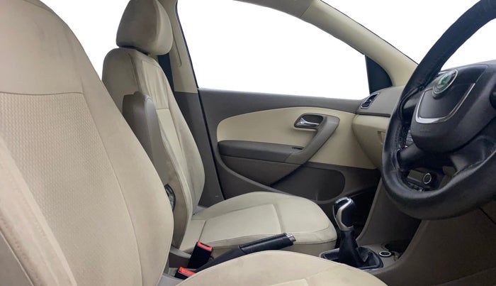 2012 Skoda Rapid ELEGANCE 1.6 TDI CR MT, Diesel, Manual, 99,273 km, Right Side Front Door Cabin