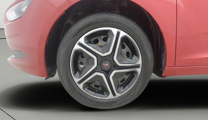 2020 Tata ALTROZ XT PETROL, Petrol, Manual, 56,124 km, Left Front Wheel