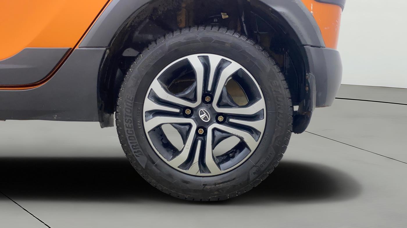 2018 Tata TIAGO NRG PETROL, Petrol, Manual, 49,200 km, Left Rear Wheel