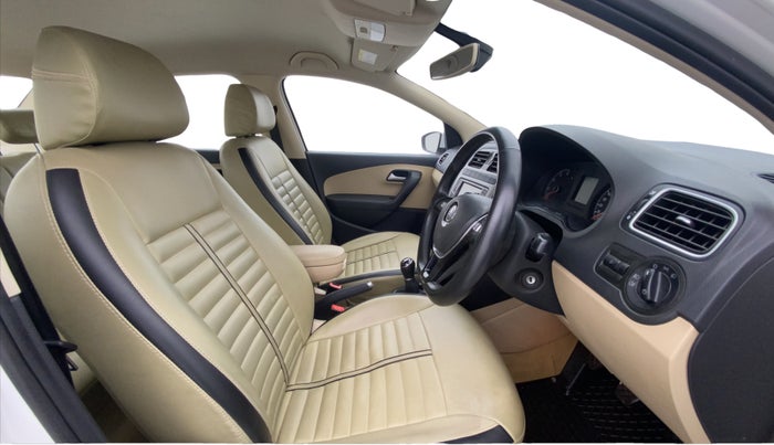 2018 Volkswagen Ameo HIGHLINE PLUS 1.0L 16 ALLOY, Petrol, Manual, 61,244 km, Right Side Front Door Cabin