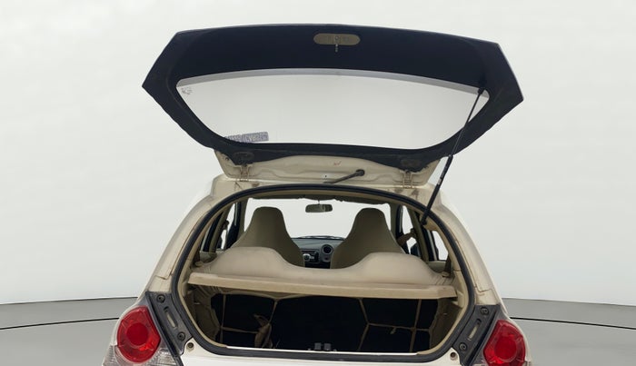 2013 Honda Brio S MT, Petrol, Manual, 72,099 km, Boot Door Open