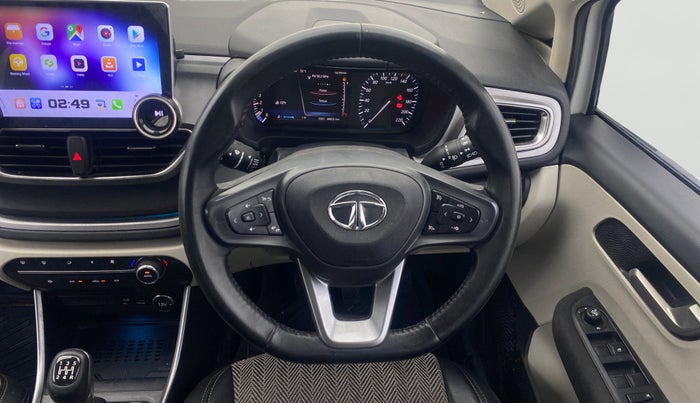 2023 Tata ALTROZ XZ + SUNROOF, Petrol, Manual, 44,407 km, Steering Wheel Close Up
