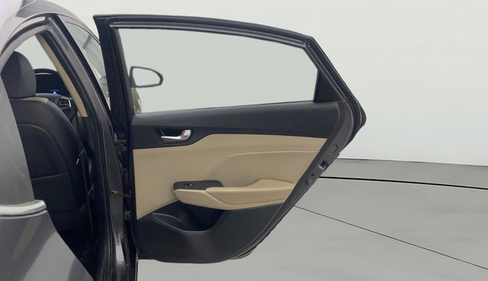 2019 Hyundai Verna 1.6 VTVT SX O, Petrol, Manual, 48,411 km, RHS Rear Door