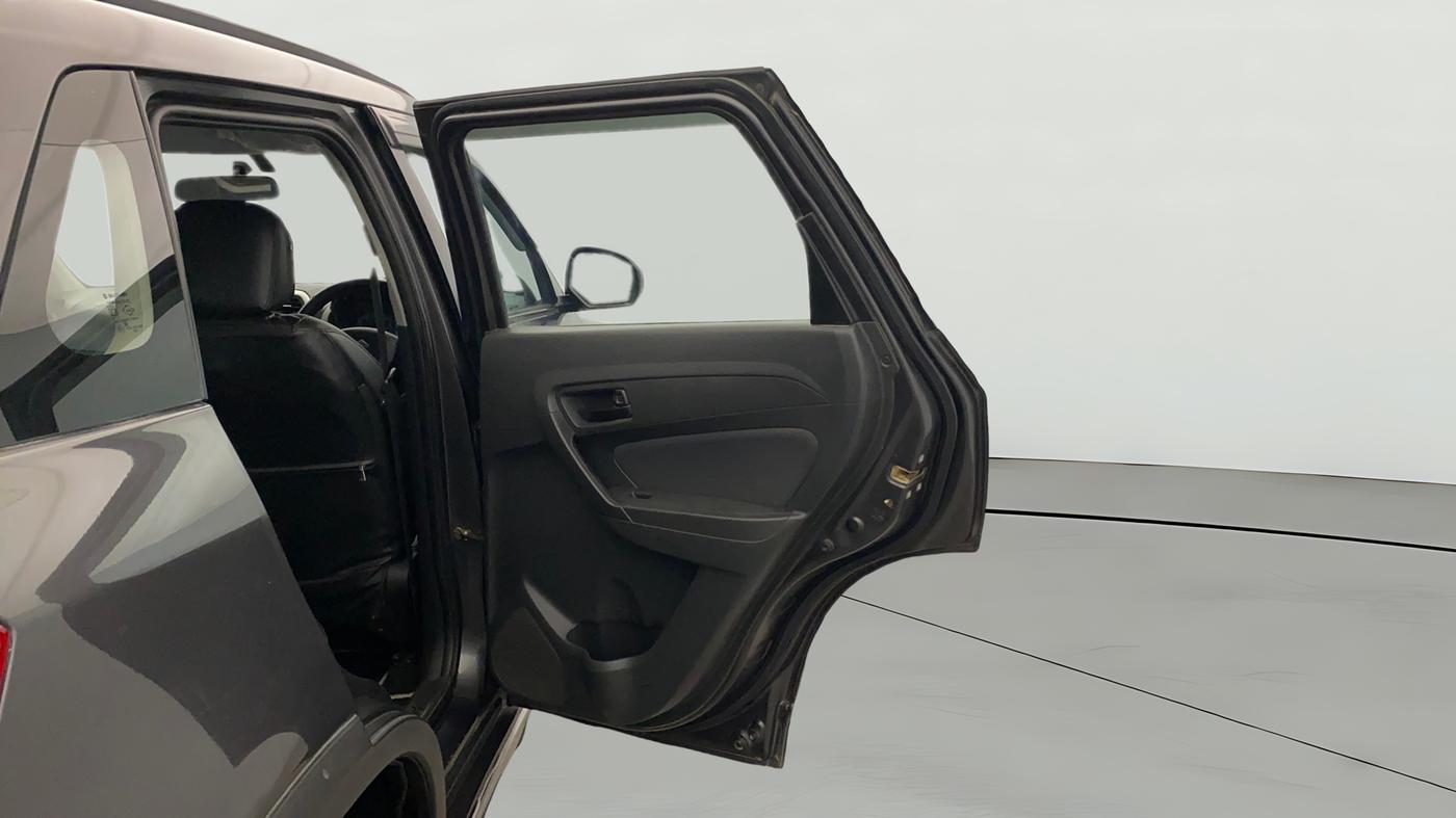 2017 Maruti Vitara Brezza VDI (O), Diesel, Manual, 1,19,916 km, RHS Rear Door