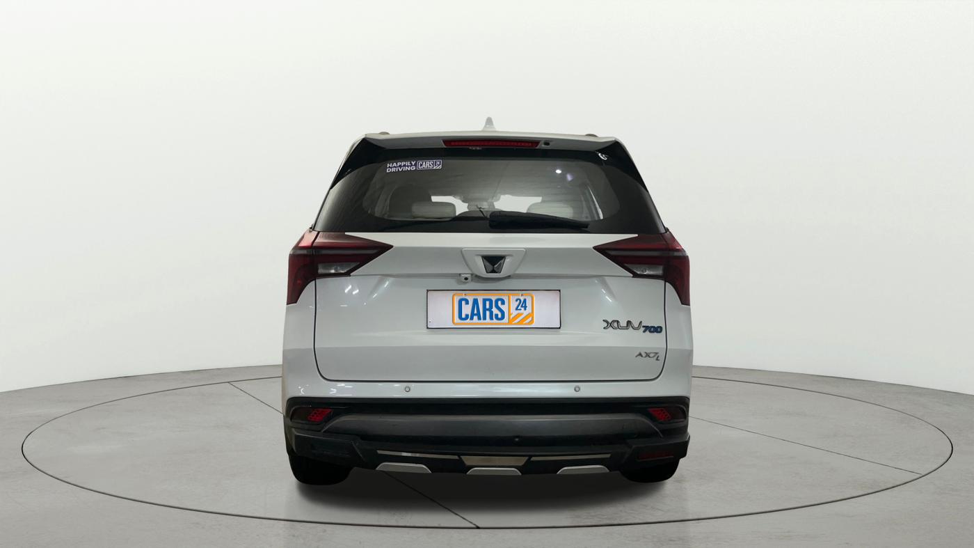 2022 Mahindra XUV700 AX 7 LUXURY D MT 7 STR, Diesel, Manual, 48,333 km, Back/Rear