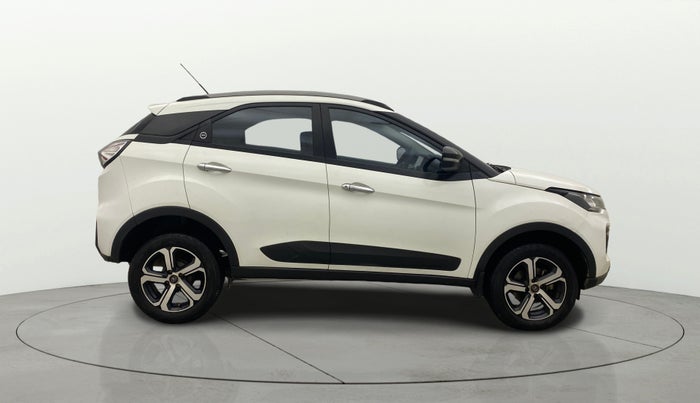 2023 Tata NEXON XM PETROL, Petrol, Manual, 26,730 km, Right Side View