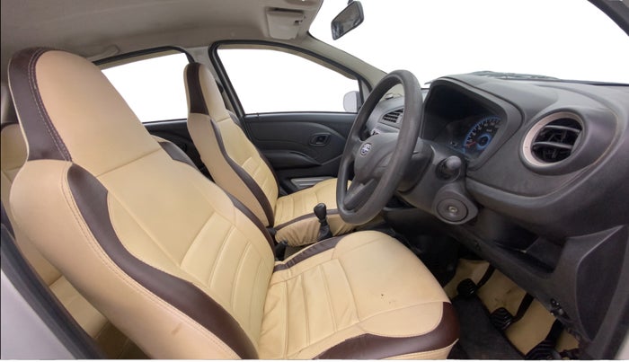 2018 Datsun Redi Go A, Petrol, Manual, 83,349 km, Right Side Front Door Cabin