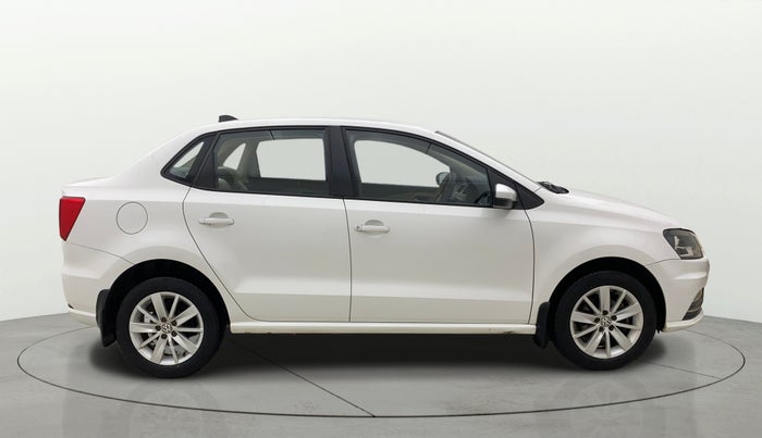 2017 Volkswagen Ameo HIGHLINE1.2L, Petrol, Manual, 34,428 km, Right Side View