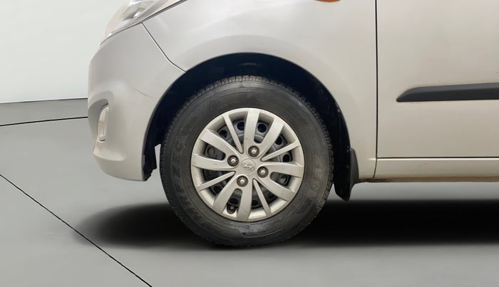 2015 Hyundai i10 SPORTZ 1.1, Petrol, Manual, 11,107 km, Left Front Wheel
