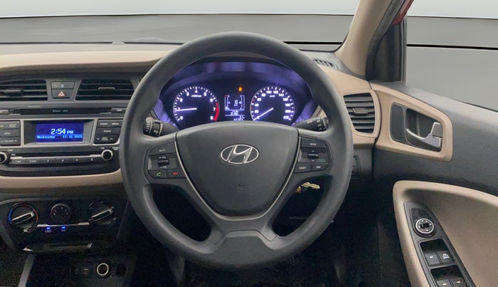 2015 Hyundai Elite i20 MAGNA 1.2, Petrol, Manual, 65,781 km, Steering Wheel Close Up