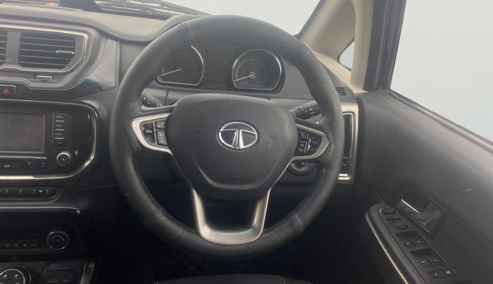 2017 Tata Hexa XT 4X4 7 STR, Diesel, Manual, 60,173 km, Steering Wheel Close Up