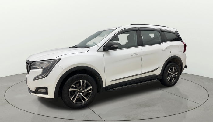 2023 Mahindra XUV700 AX 5 P AT 5 STR, Petrol, Automatic, 14,466 km, Left Front Diagonal