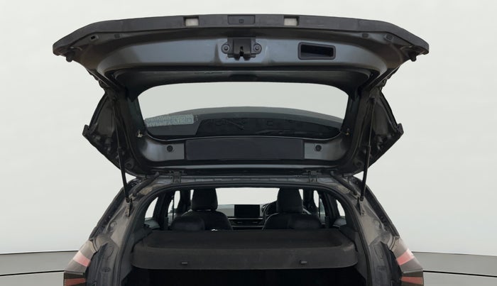 2023 Tata NEXON FEARLESS + S P MT, Petrol, Manual, 44,881 km, Boot Door Open